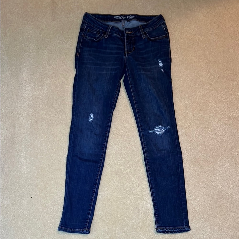 Old Navy Rockstar Skinny Distressed Jeans